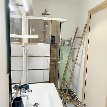 Sublime Appart Renove Duplex Centre Ville 4Pers Wifi Saint-Quentin  Exterior foto